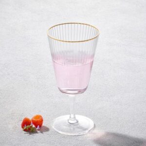 Gold Fluted Wine Glass